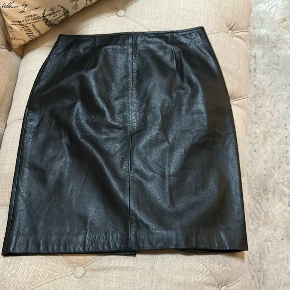 apostrophe leather skirt size 4